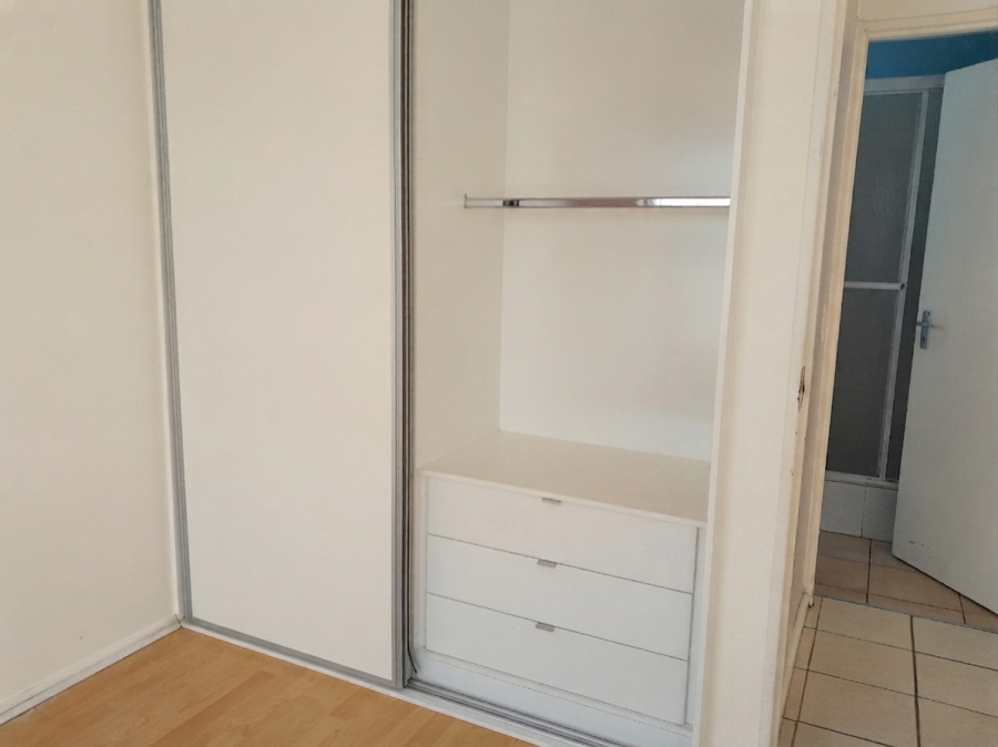 2 Bedroom Property for Sale in Thornton Western Cape